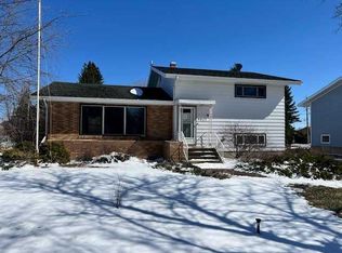 5021 E 47th St, Daysland, AB T0B 1A0