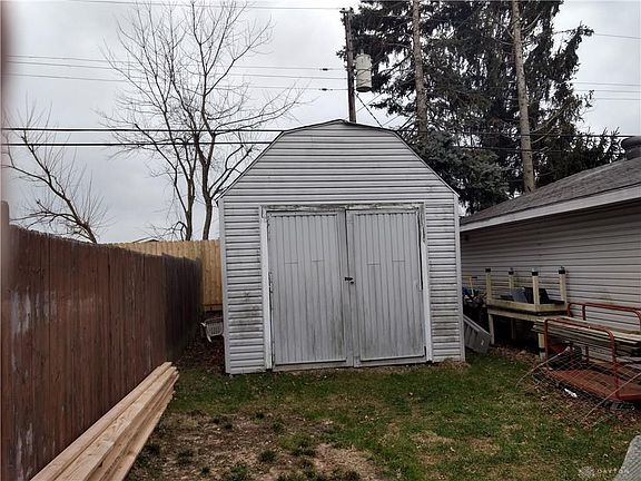 4th image of 2242 E Bataan Dr