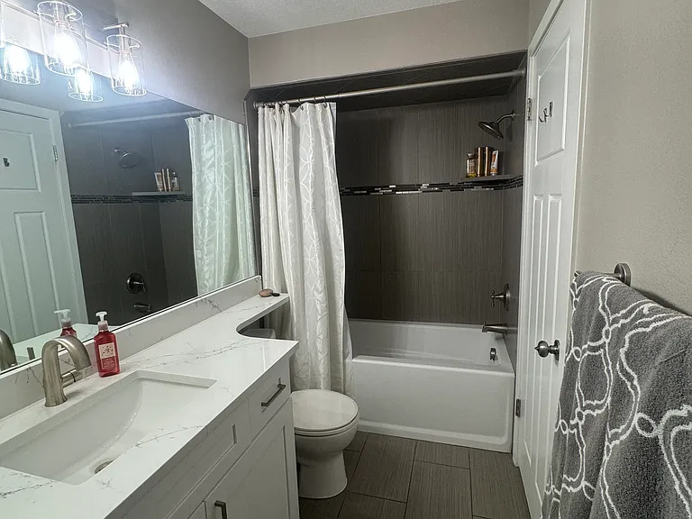 6858 S Countrywoods Cir #4E — Photo 7