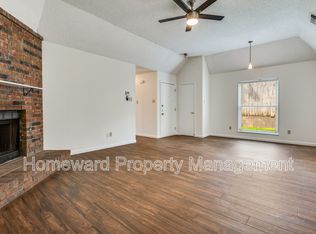 234 S Pipeline Rd E, Euless, TX 76040