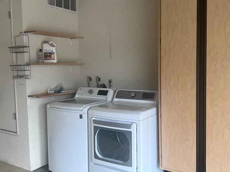 804 Cottonwood Dr — Photo 14