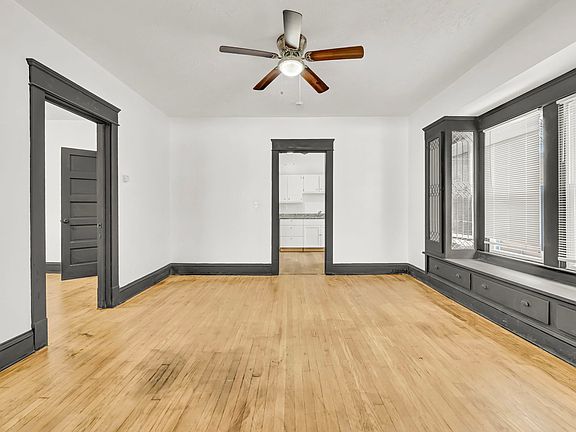 5th image of 4222 Marvin Ave #1