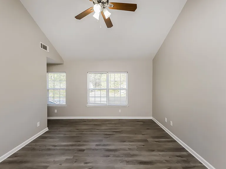 4806 Brookwood Pl — Photo 11