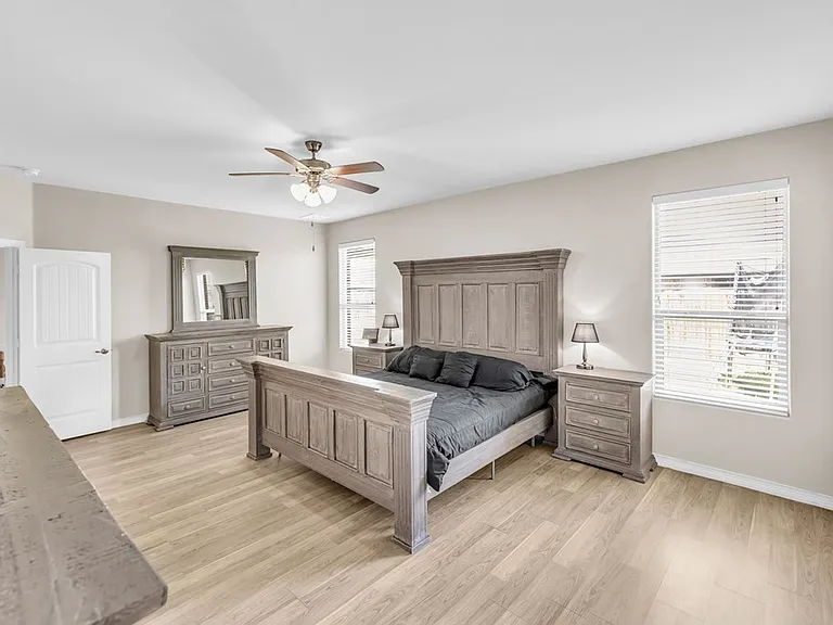 2313 Sky View Rd — Photo 18