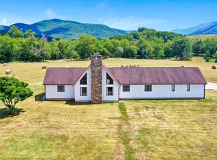 5364 Sallie Ln, Salem, VA 24153