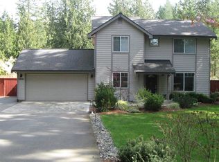 621 E Phillips Lake Loop Rd, Shelton, WA 98584