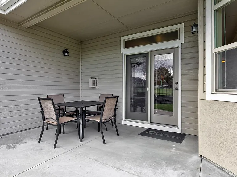 2590 S Legal Ave — Photo 25