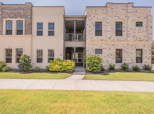 305 Sunset Ln #102, Fort Worth, TX 76114