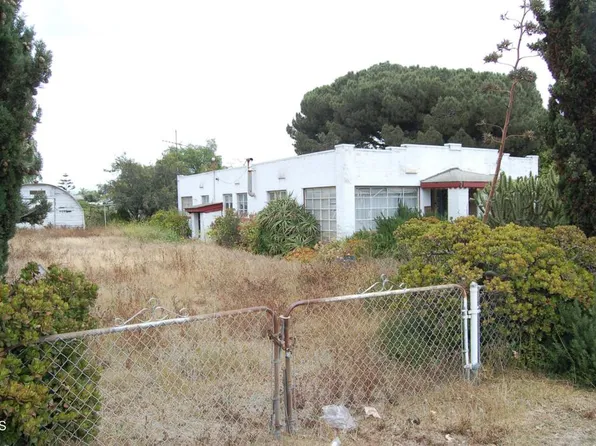 555 E Stroube St, Oxnard, CA 93036