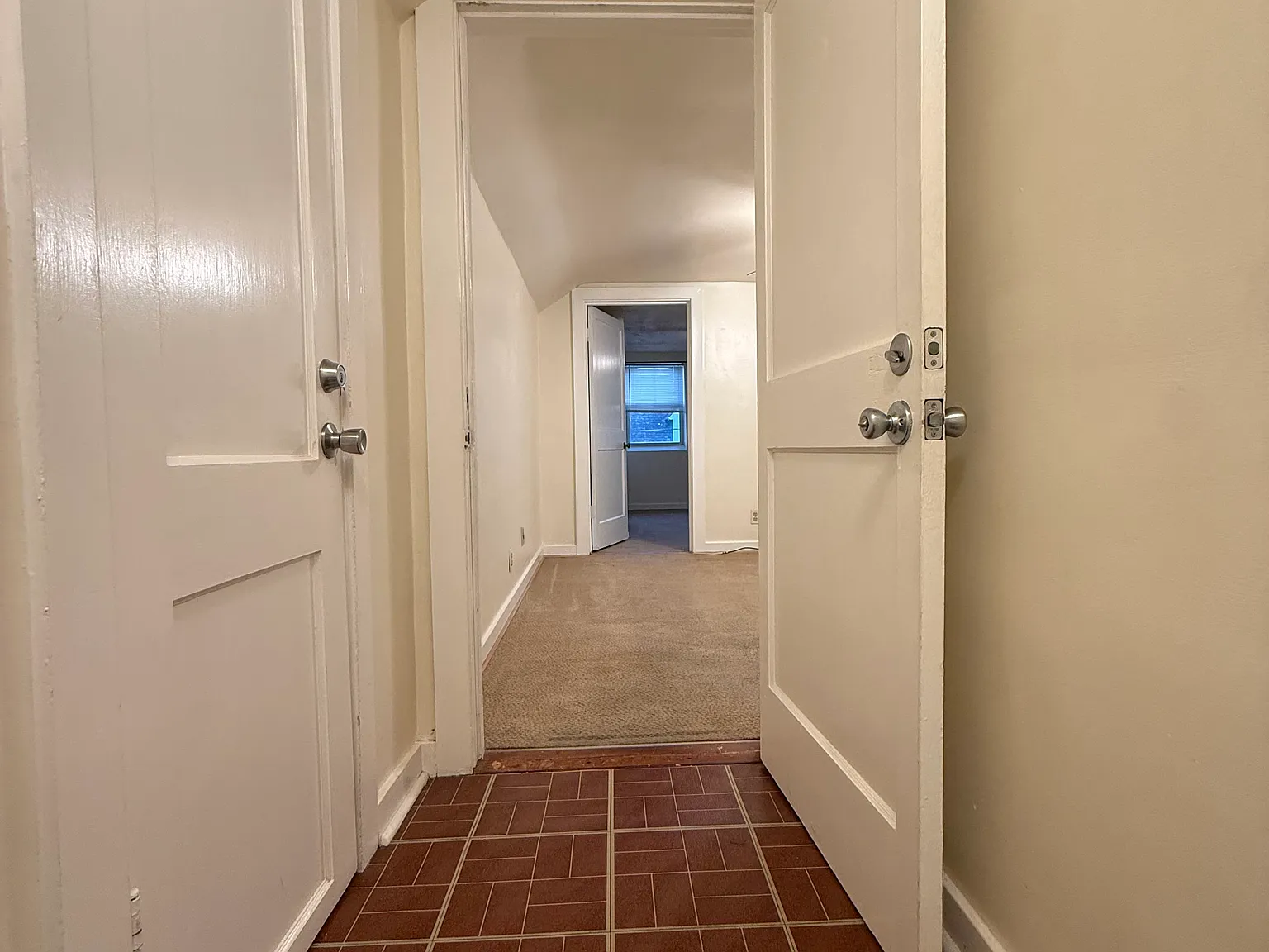 1 bed, $1,345 — Photo 4