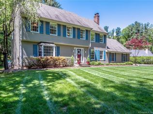 369 W Mountain Rd, West Simsbury, CT 06092