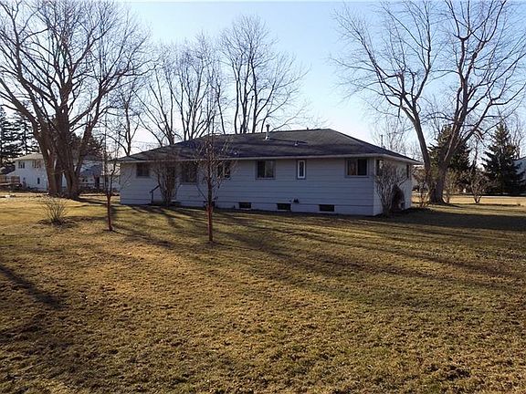 5th image of 4014 Buffalo Ave