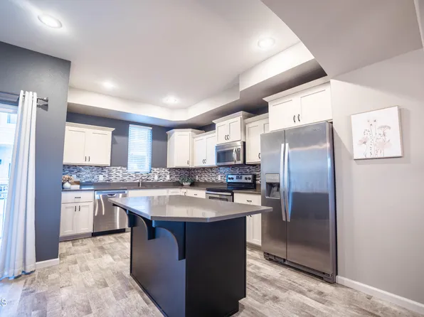 3214 Kenner Loop, City Of Bismarck, ND 58504