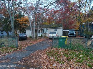 1234 Jeffrey St, Lakewood, NJ 08701