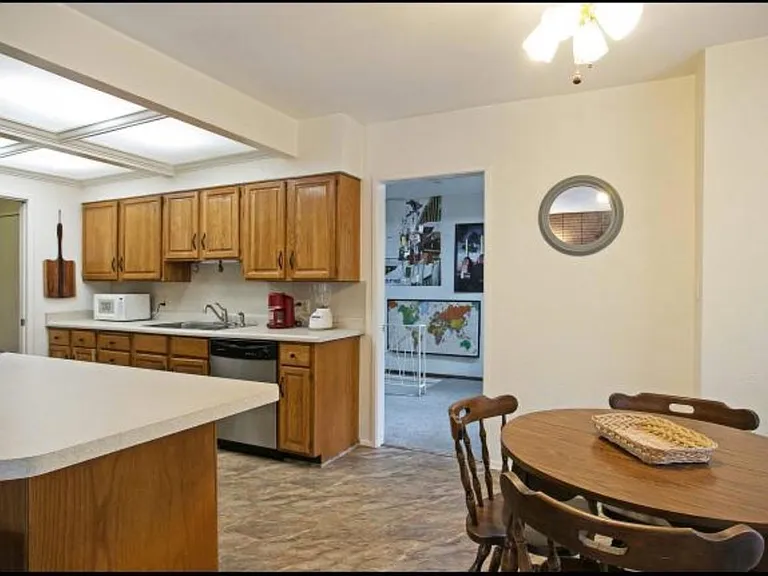 1863 S Foothill Dr #1861 — Photo 3