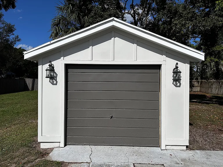 415 Patlin Ave — Photo 11