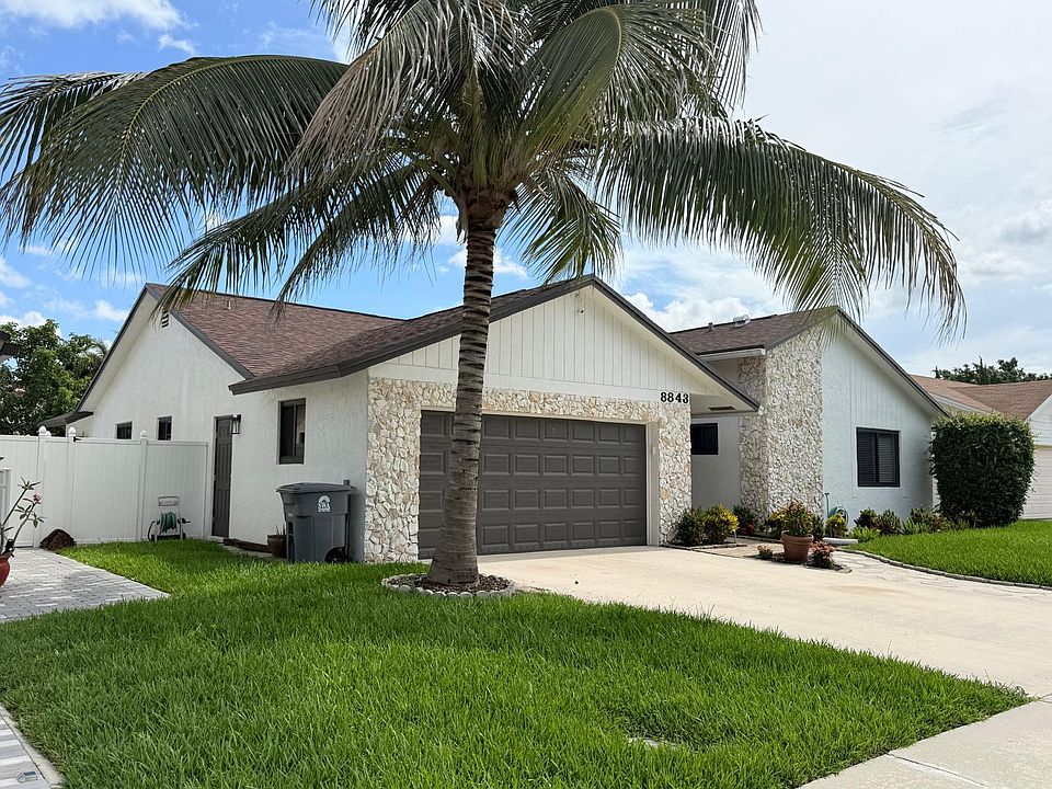 1st image of 8843 SW 16th Street