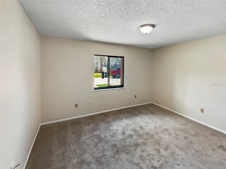 2764 Gray Fox Ln — Photo 3