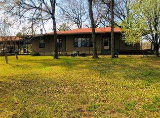 23995 210th Ave, Panama, OK 74951