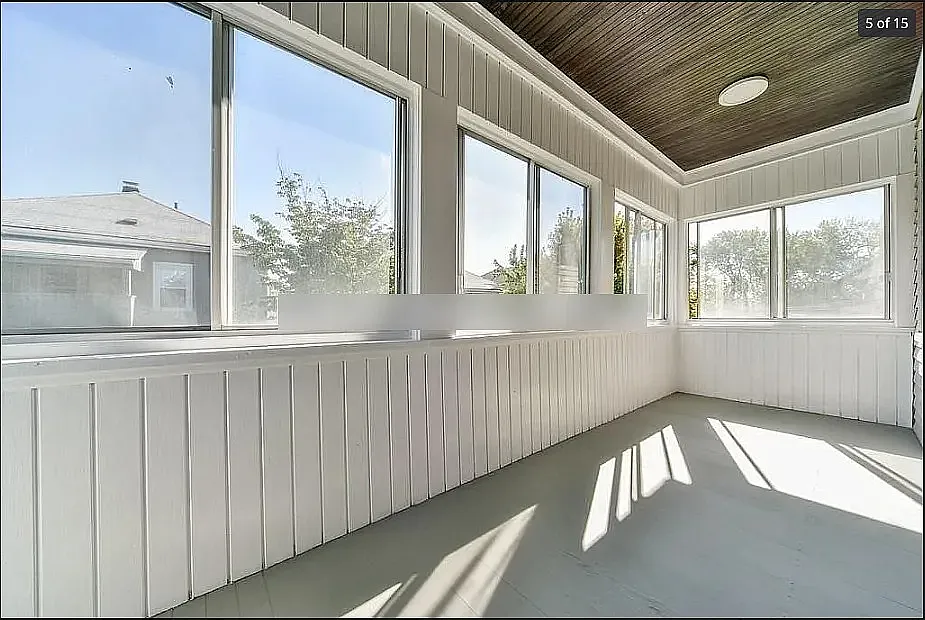 5 bed, 2500 sqft, $7,750 — Photo 2