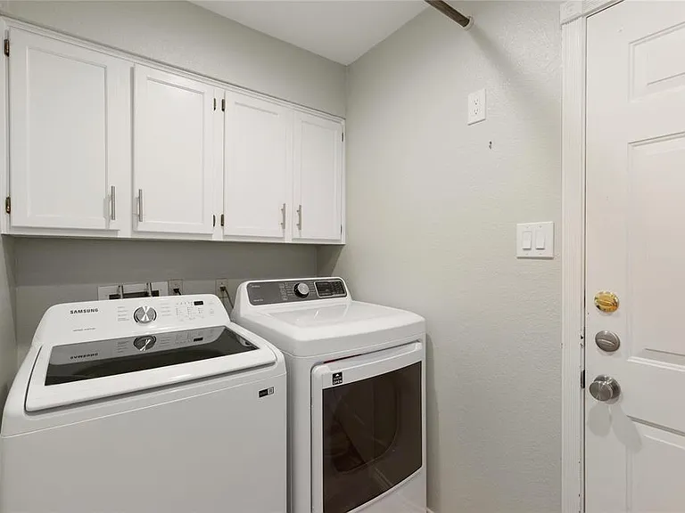 11200 Iron Oak Trl — Photo 13