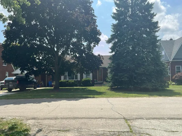 5943 Edgewood Blvd, Monroe, MI 48161