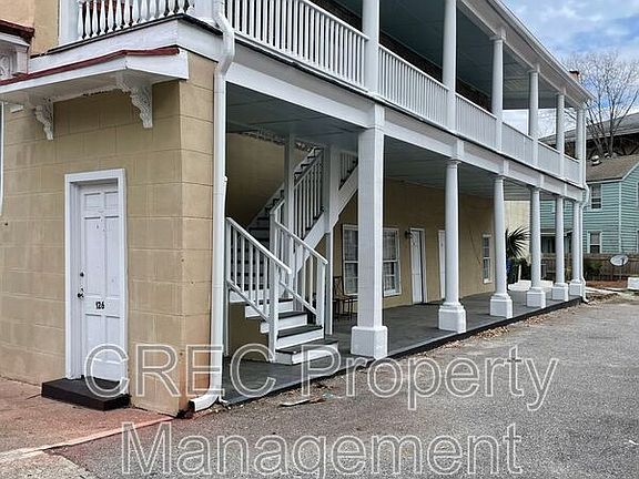 2nd image of 126 Alexander St APT B