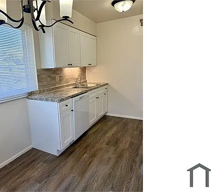 1025 Shackelford Rd #D — Photo 5