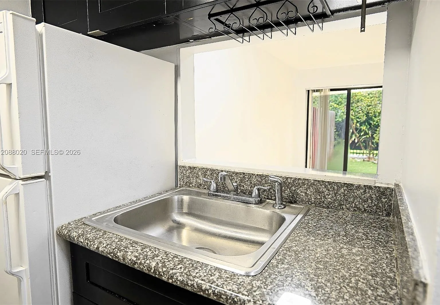Spring Garden Condo Apts — Photo 3