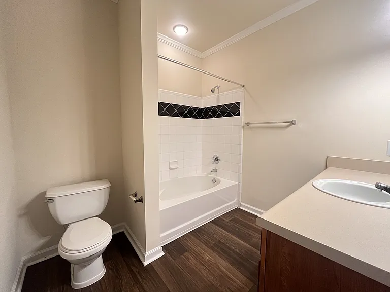Wesley Kensington Apartments at Stonecrest — Photo 241