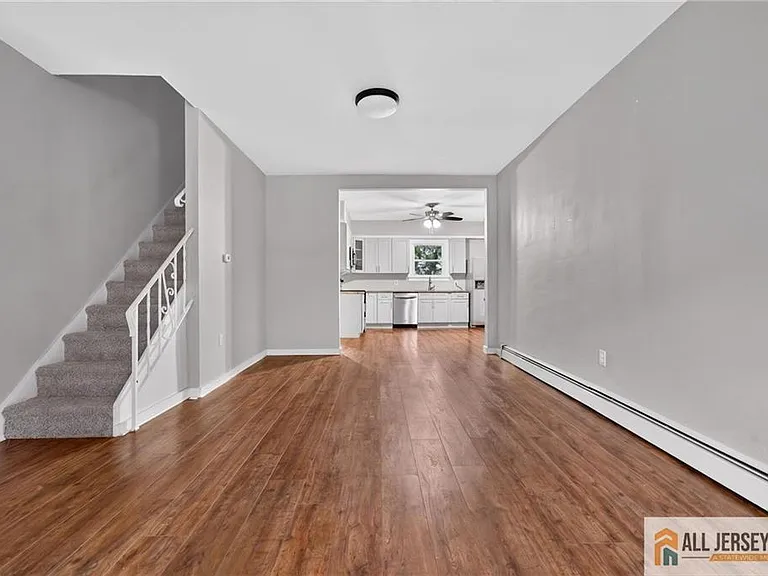 62 Washburn Ave #2 — Photo 2