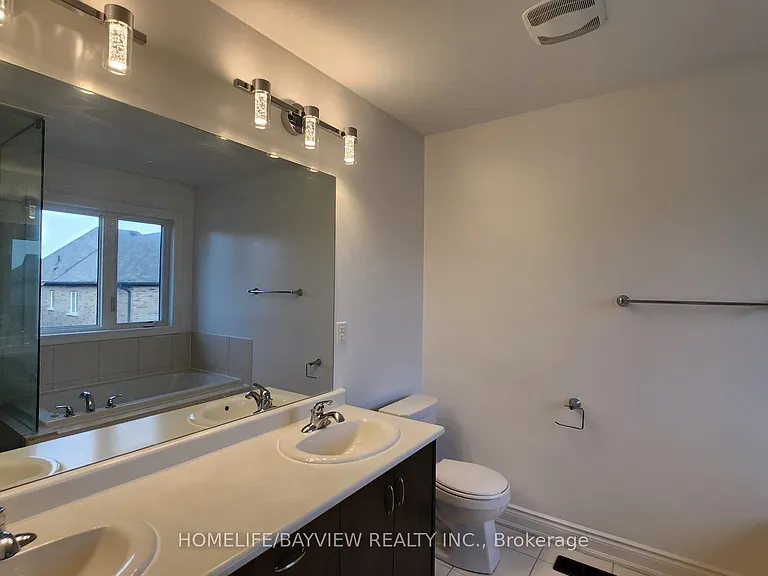 1263 Peelar Cres — Photo 15