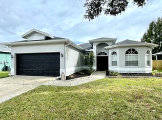 28202 Brokenmead Path, Wesley Chapel, FL 33543