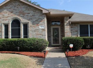 2821 Oak Crk, Mesquite, TX 75181