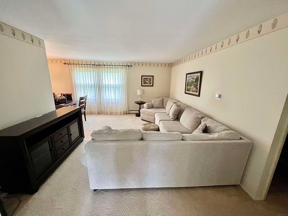 5220 Nassau Dr, Fort Wayne, IN 46815 Zillow