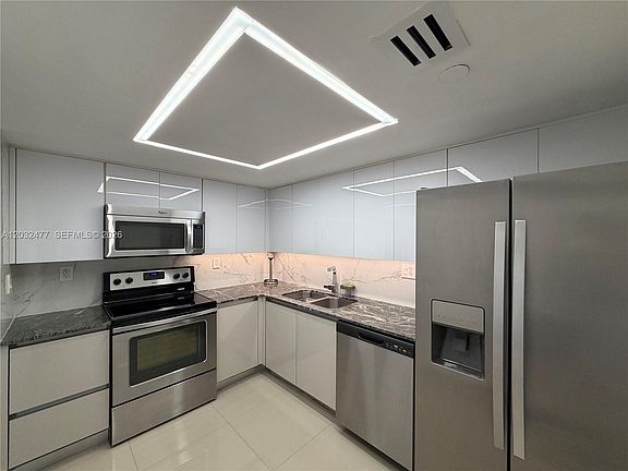 2nd image of 3300 NE 192nd St APT 1109