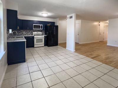 697 S 18th St FLOOR 2, Newark, NJ, 07103