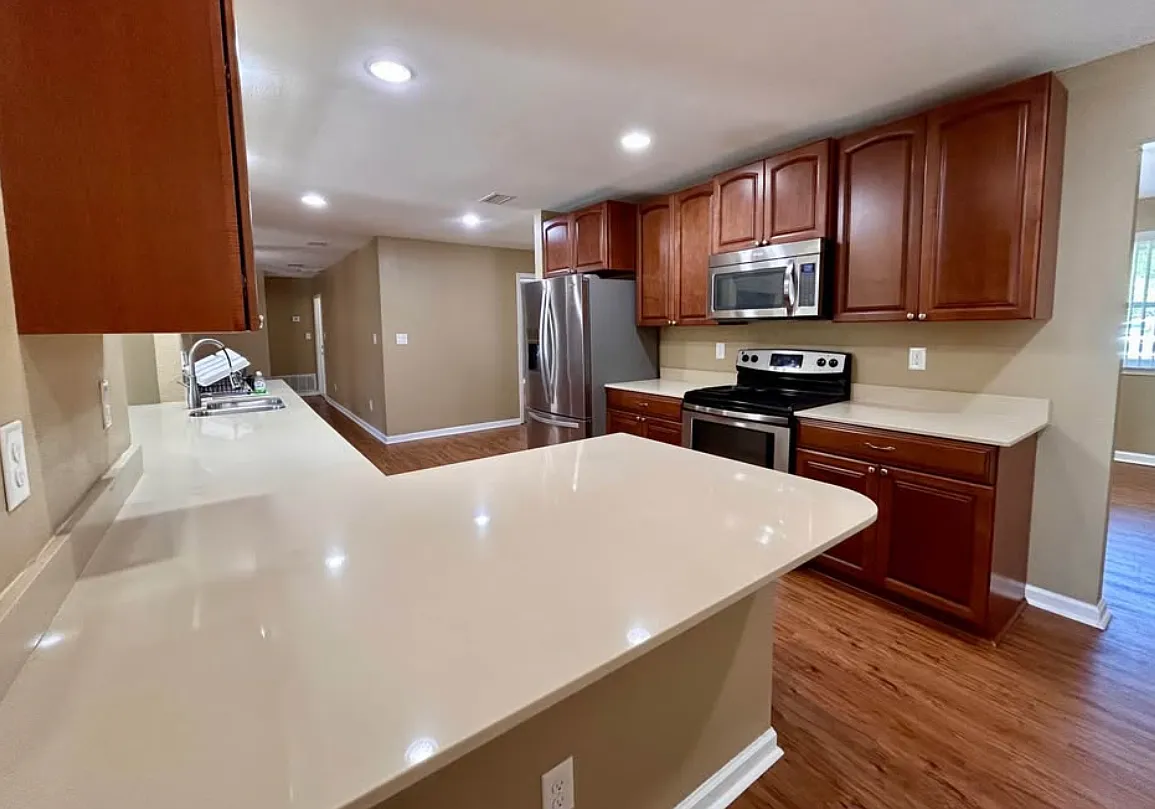 11925 Longwood Drive - 1 — Photo 4