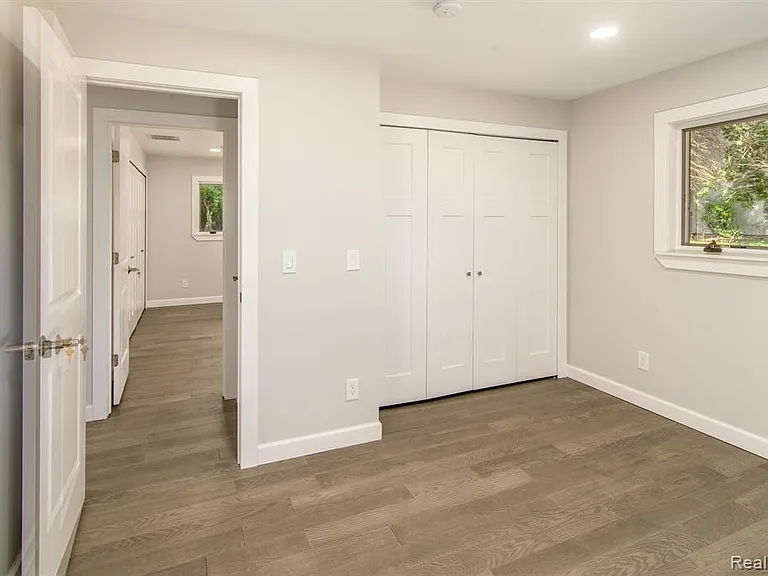 2800 Acorn Rd — Photo 16