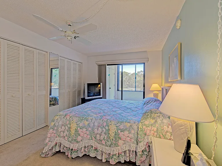 144 Pinehurst Dr — Photo 5