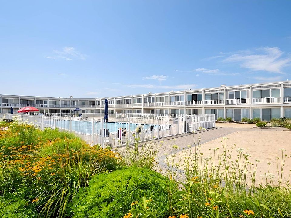 1st image of 585 Dune Rd #27B