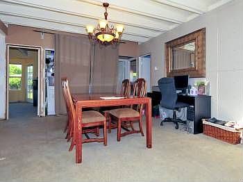 1st image of 1295 Parkwood Dr