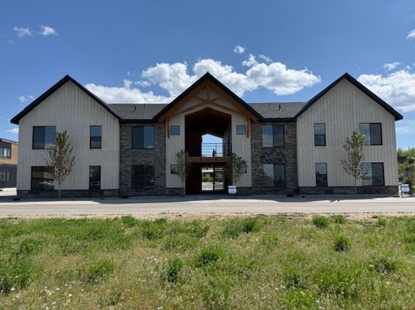 70 Blue Flax Ln #202