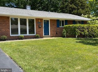 6904 Constance Dr, Springfield, VA 22150