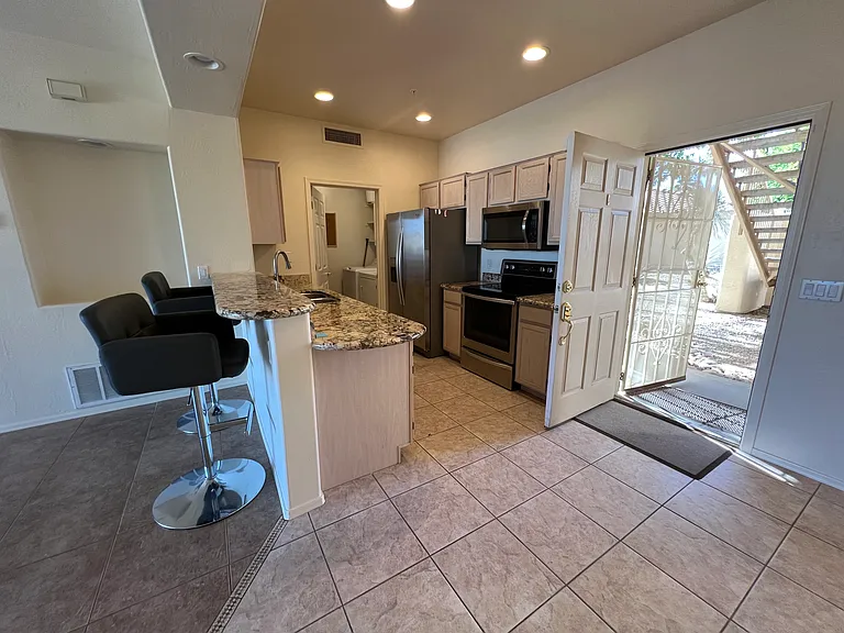 9253 N Firebrick Dr #131 — Photo 13