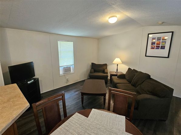 1225 Osteen St TRAILER 23