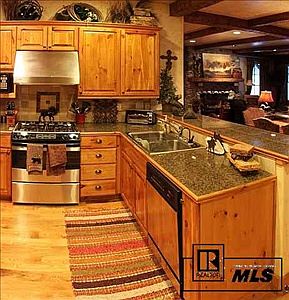 3rd image of 32755 Waters Edge Ct