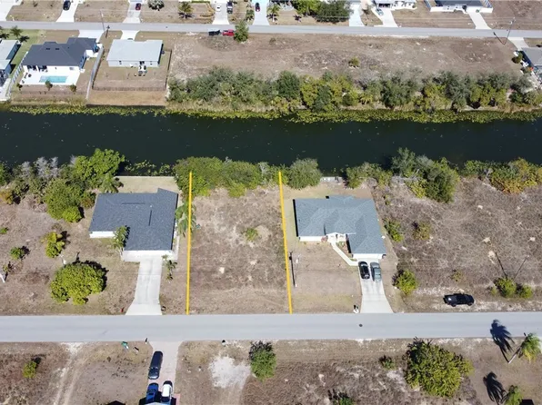 425 NW 5th Ter, Cape Coral, FL 33993