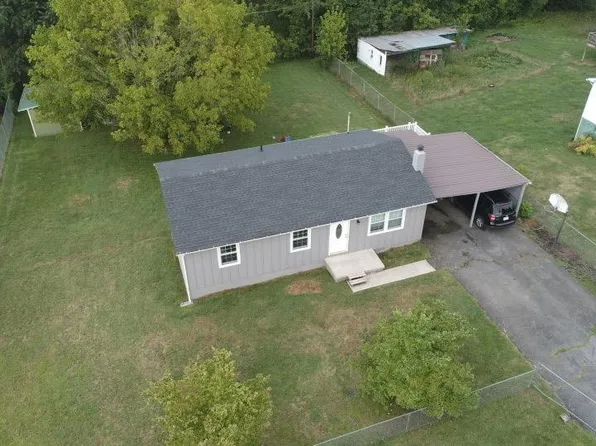 25406 Trinity Dr, Abingdon, VA 24211
