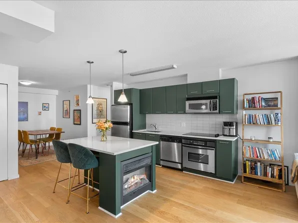 1155 Seymour St #310, Vancouver, BC V6B 1K2